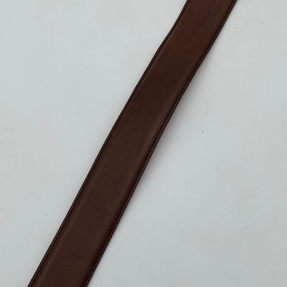 Vinyard Vines Men's Classic Brown Leather Belt silver buckle size 34 - Picture 5 of 9